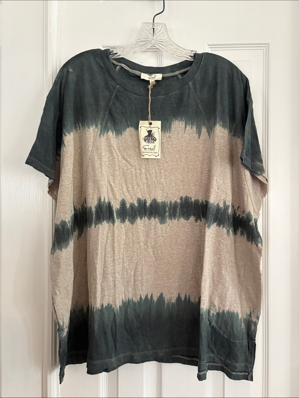 Easel BOHO Taupe & Charcoal Tie-Dye oversized Short Sleeve Top with pockets NWT